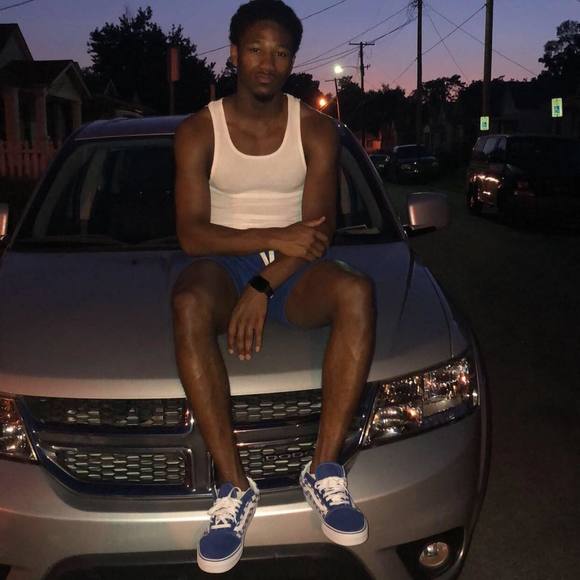 Meet your Posher, Shannon - Picture 1 of 1